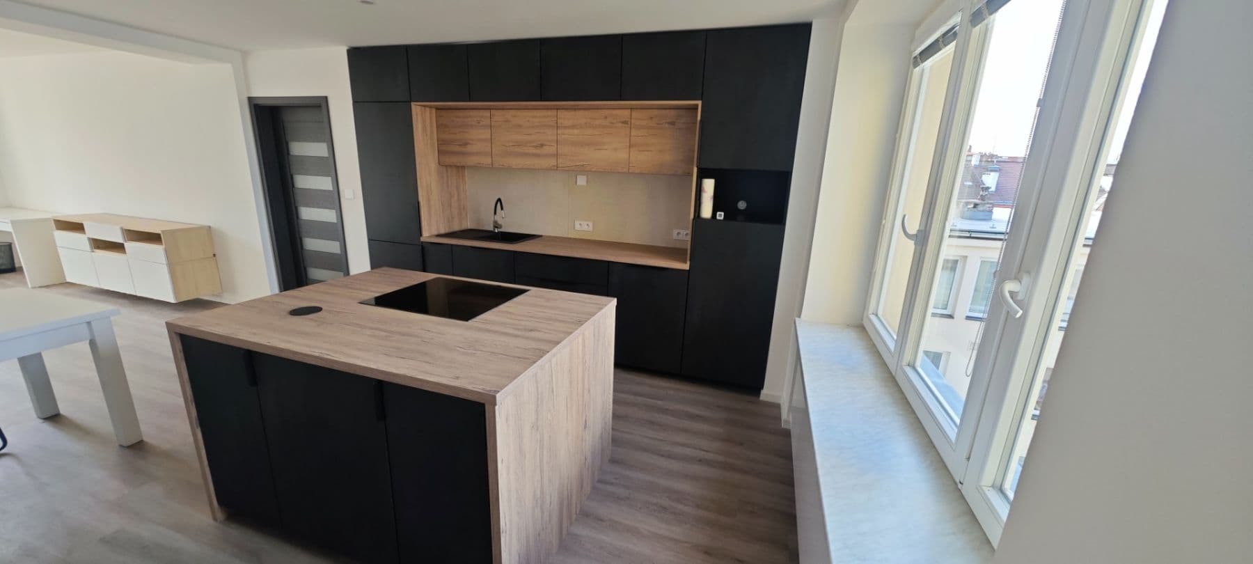 Prenájom bytu 2-izbový 66 m², Vinohradská, Praha, Praha Prenájom bytu 2-izbový 66 m², Vinohradská, Praha, Praha