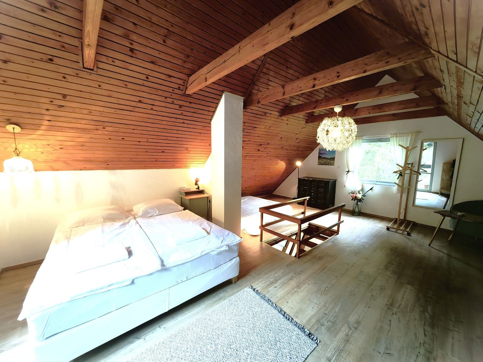 Prenájom bytu 200 m², Vatra, Petrov, Středočeský kraj Prenájom bytu 200 m², Vatra, Petrov, Středočeský kraj
