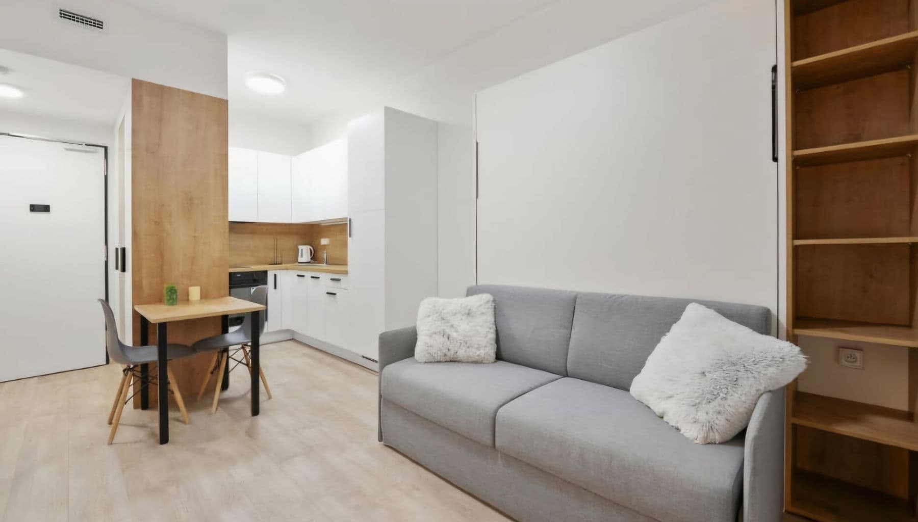 Prenájom bytu 22 m², Plzeňská, Praha, Praha Prenájom bytu 22 m², Plzeňská, Praha, Praha