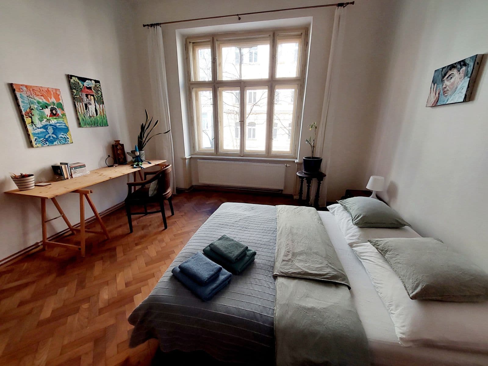 Prenájom bytu 84 m², Mánesova, Praha, Praha Prenájom bytu 84 m², Mánesova, Praha, Praha