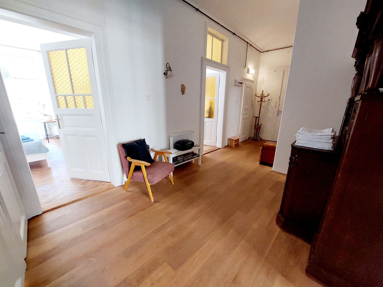 Prenájom bytu 84 m², Mánesova, Praha, Praha Prenájom bytu 84 m², Mánesova, Praha, Praha
