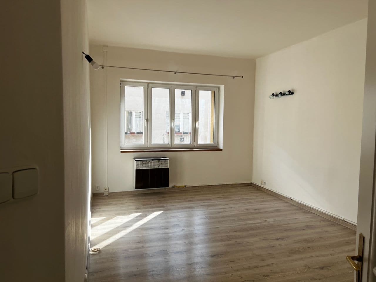 Prenájom bytu 2-izbový 48 m², Andrštova, Praha, Praha Prenájom bytu 2-izbový 48 m², Andrštova, Praha, Praha