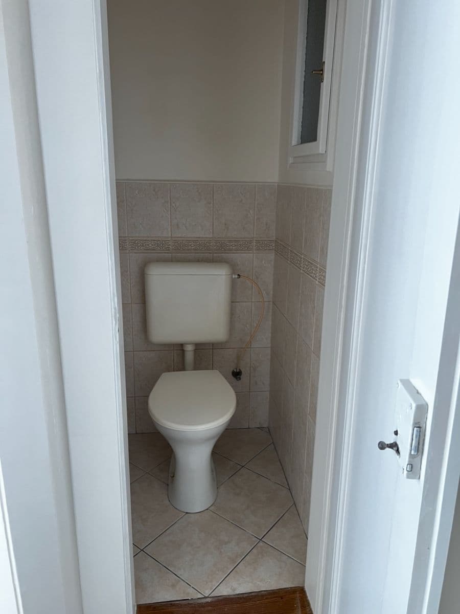 Prenájom bytu 2-izbový 48 m², Andrštova, Praha, Praha Prenájom bytu 2-izbový 48 m², Andrštova, Praha, Praha