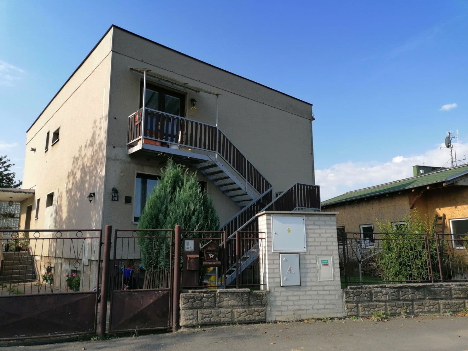 Predaj domu 173 m², pozemek 682 m², Nezvalova, Jirny, Středočeský kraj Predaj domu 173 m², pozemek 682 m², Nezvalova, Jirny, Středočeský kraj