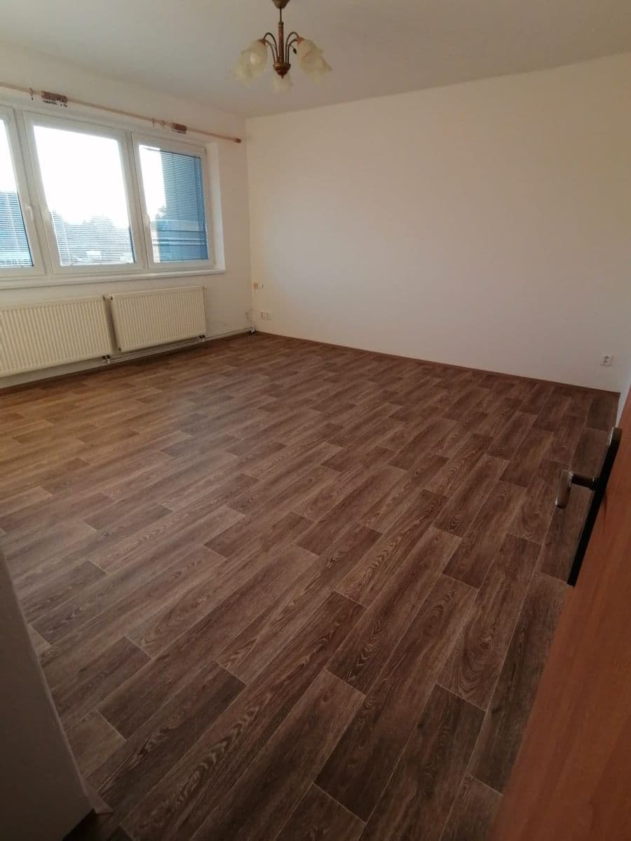 Predaj domu 173 m², pozemek 682 m², Nezvalova, Jirny, Středočeský kraj Predaj domu 173 m², pozemek 682 m², Nezvalova, Jirny, Středočeský kraj