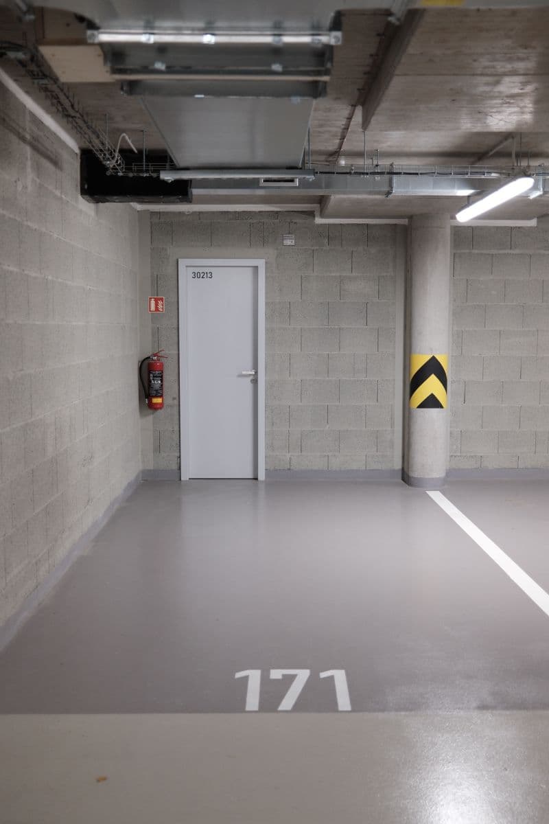 Prenájom bytu 3-izbový 83 m², Hábova, Praha, Praha Prenájom bytu 3-izbový 83 m², Hábova, Praha, Praha