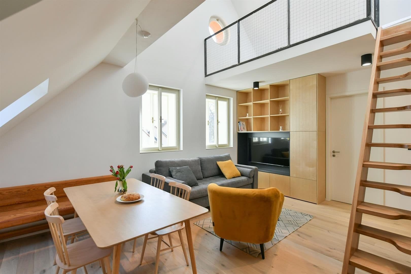 Prenájom bytu 3-izbový 54 m², Vacov, Jihočeský kraj Prenájom bytu 3-izbový 54 m², Vacov, Jihočeský kraj