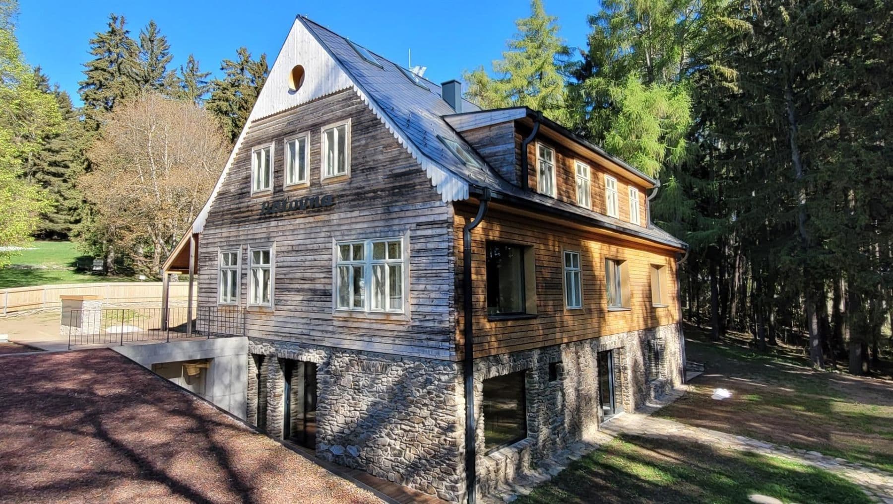 Prenájom bytu 2-izbový 39 m², Vacov, Jihočeský kraj Prenájom bytu 2-izbový 39 m², Vacov, Jihočeský kraj