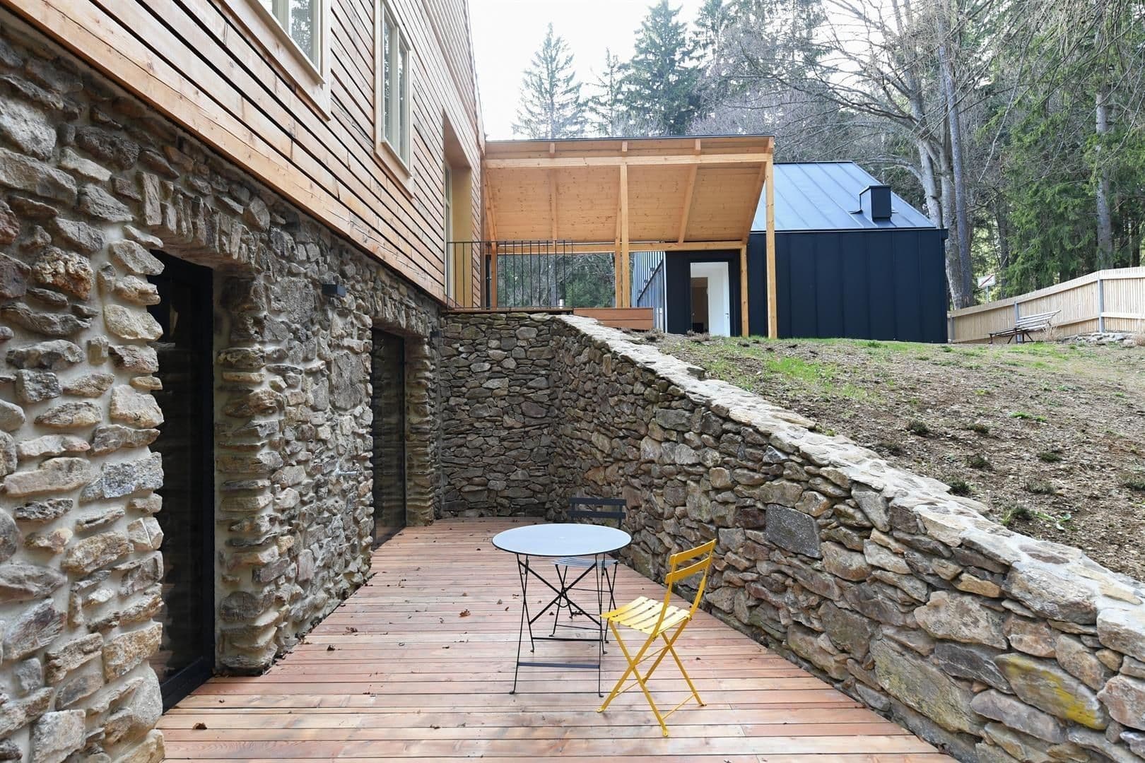 Prenájom bytu 2-izbový 39 m², Vacov, Jihočeský kraj Prenájom bytu 2-izbový 39 m², Vacov, Jihočeský kraj