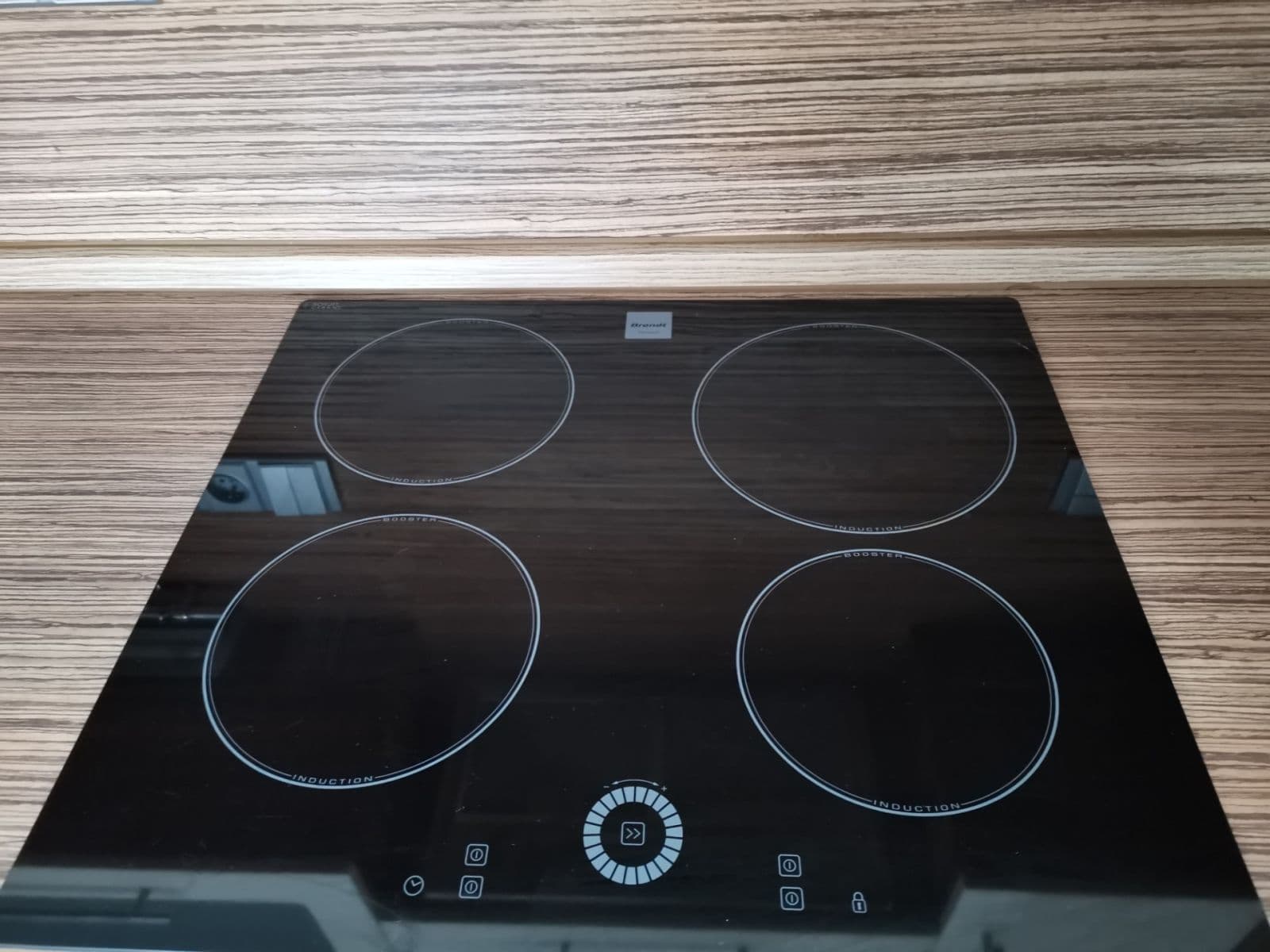 Prenájom bytu 3-izbový 74 m², Gen. Svobody, Třebíč, Kraj Vysočina Prenájom bytu 3-izbový 74 m², Gen. Svobody, Třebíč, Kraj Vysočina