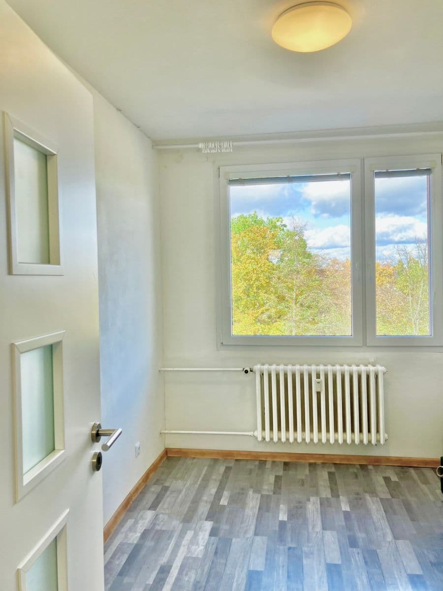 Prenájom bytu 3-izbový 56 m², U Remízku, Hořovice, Středočeský kraj Prenájom bytu 3-izbový 56 m², U Remízku, Hořovice, Středočeský kraj