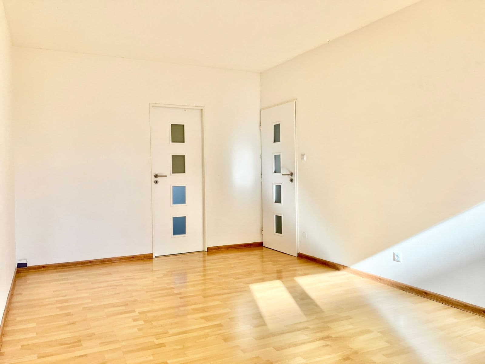 Prenájom bytu 3-izbový 56 m², U Remízku, Hořovice, Středočeský kraj Prenájom bytu 3-izbový 56 m², U Remízku, Hořovice, Středočeský kraj