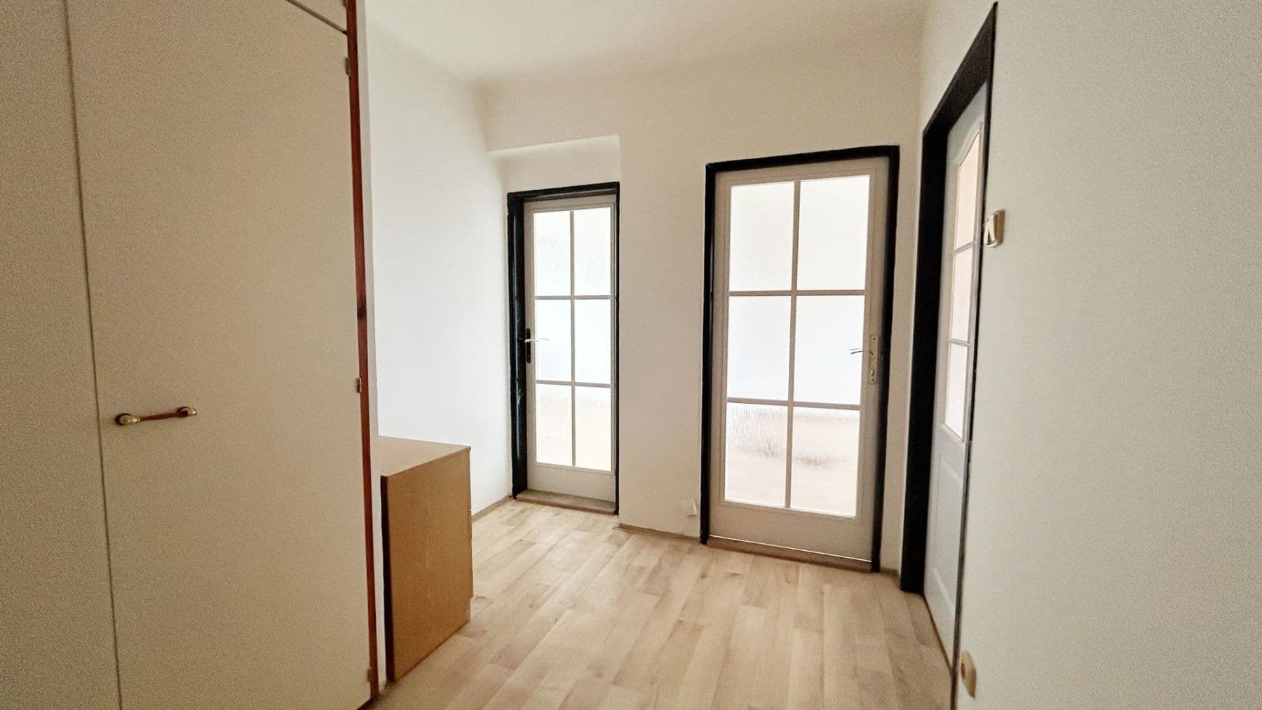 Prenájom bytu 2-izbový 53 m², Rimavské Soboty, Kolín, Středočeský kraj Prenájom bytu 2-izbový 53 m², Rimavské Soboty, Kolín, Středočeský kraj