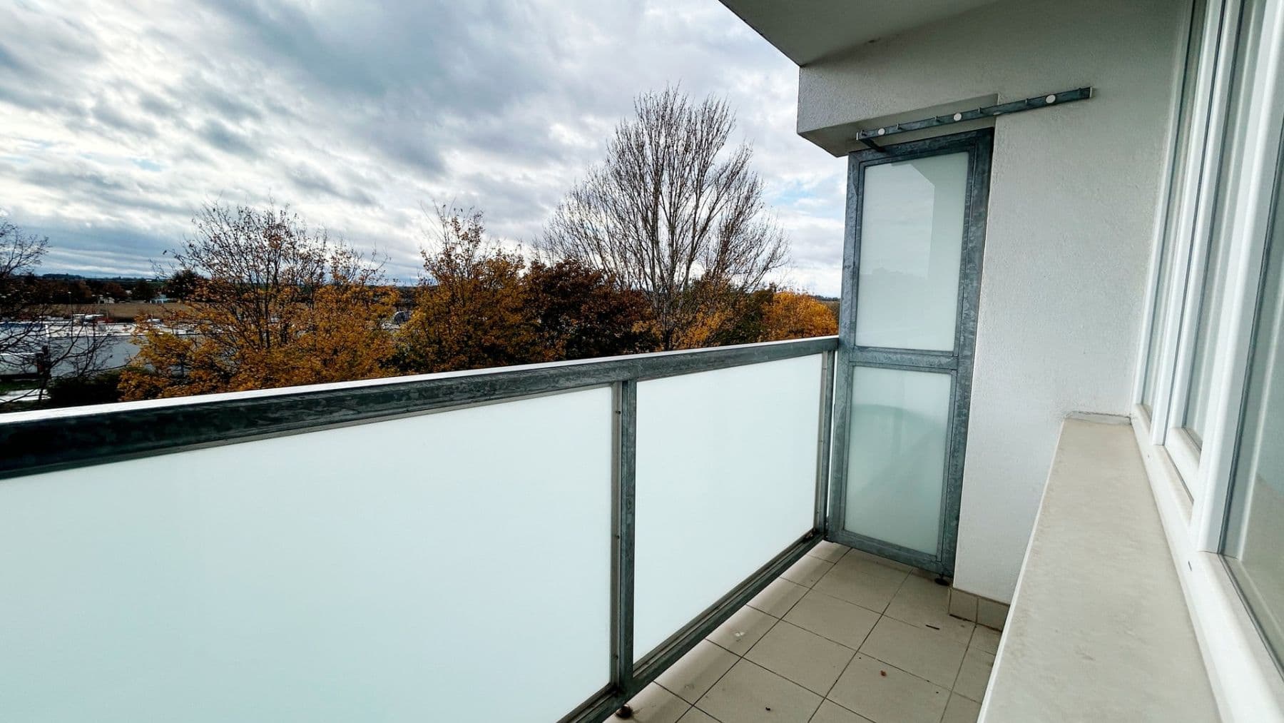 Prenájom bytu 2-izbový 53 m², Rimavské Soboty, Kolín, Středočeský kraj Prenájom bytu 2-izbový 53 m², Rimavské Soboty, Kolín, Středočeský kraj