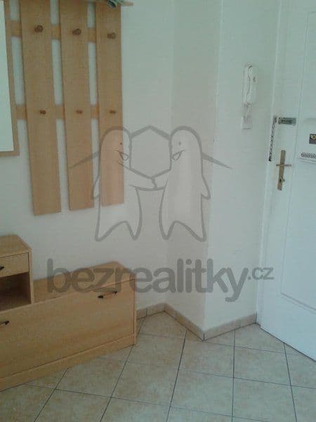 Prenájom bytu 1-izbový 48 m², Hartigova, Praha, Praha Prenájom bytu 1-izbový 48 m², Hartigova, Praha, Praha