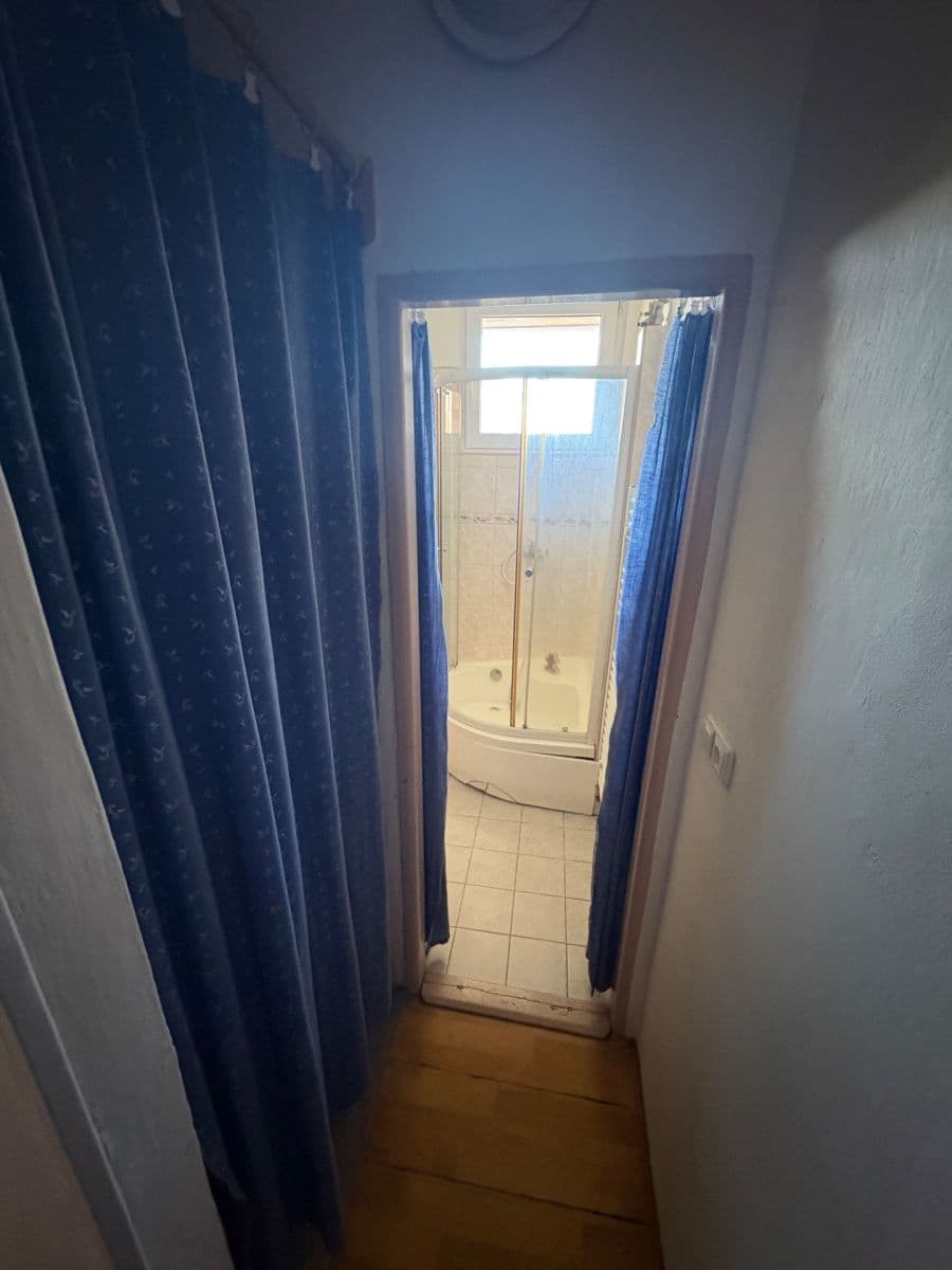 Prenájom bytu 2-izbový 50 m², Hřbitovní, Strunkovice nad Blanicí, Jihočeský kraj Prenájom bytu 2-izbový 50 m², Hřbitovní, Strunkovice nad Blanicí, Jihočeský kraj