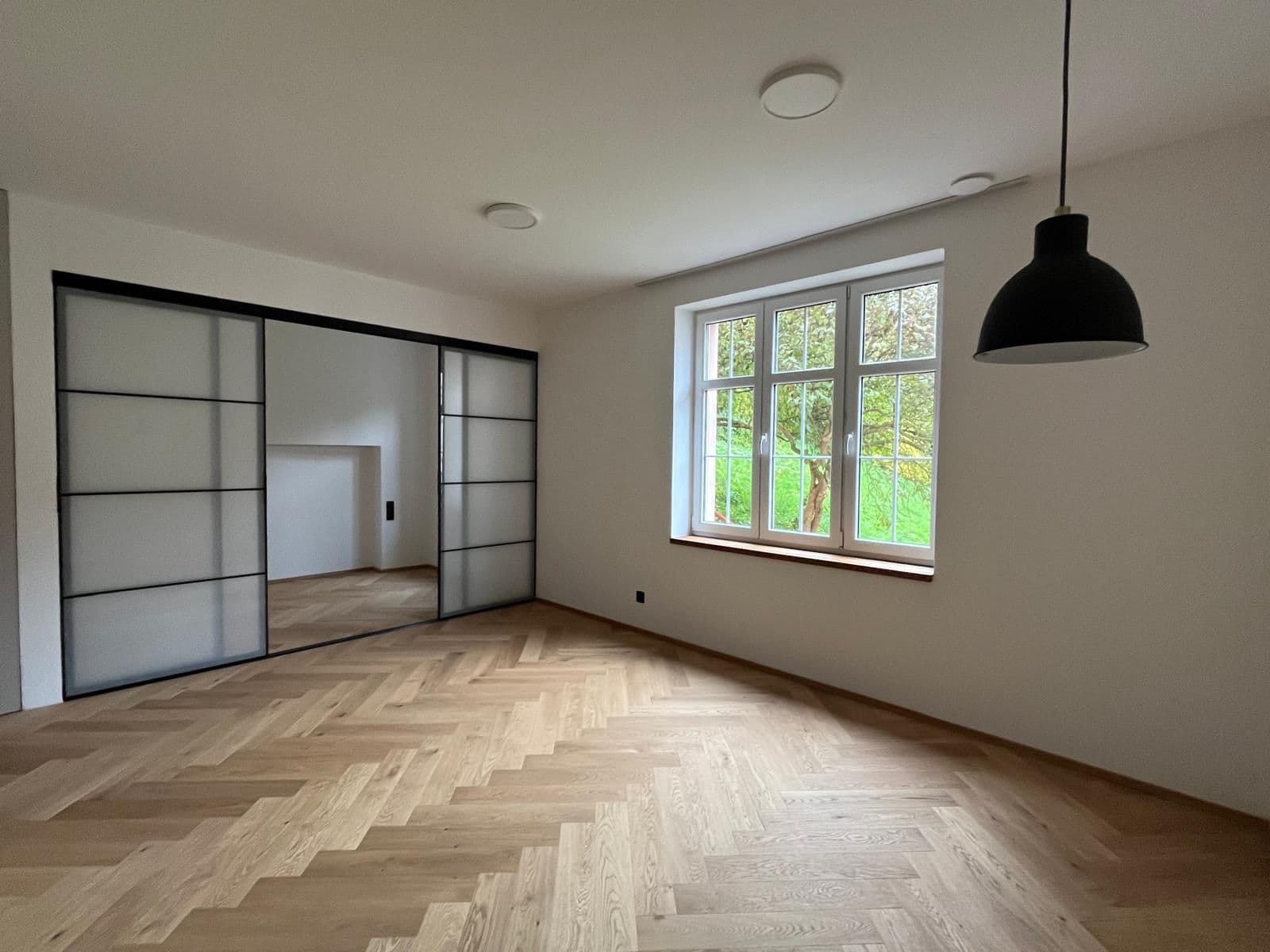 Prenájom bytu 2-izbový 37 m², Kutnauerovo náměstí, Praha, Praha Prenájom bytu 2-izbový 37 m², Kutnauerovo náměstí, Praha, Praha