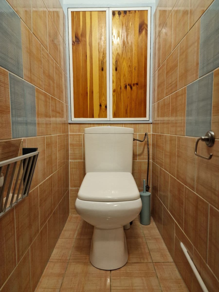 Prenájom bytu 3-izbový 53 m², Na Hroudě, Praha, Praha Prenájom bytu 3-izbový 53 m², Na Hroudě, Praha, Praha