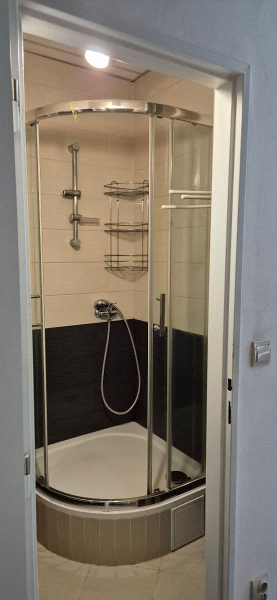 Prenájom bytu 1-izbový 50 m², Antonína Sovy, Česká Lípa, Liberecký kraj Prenájom bytu 1-izbový 50 m², Antonína Sovy, Česká Lípa, Liberecký kraj