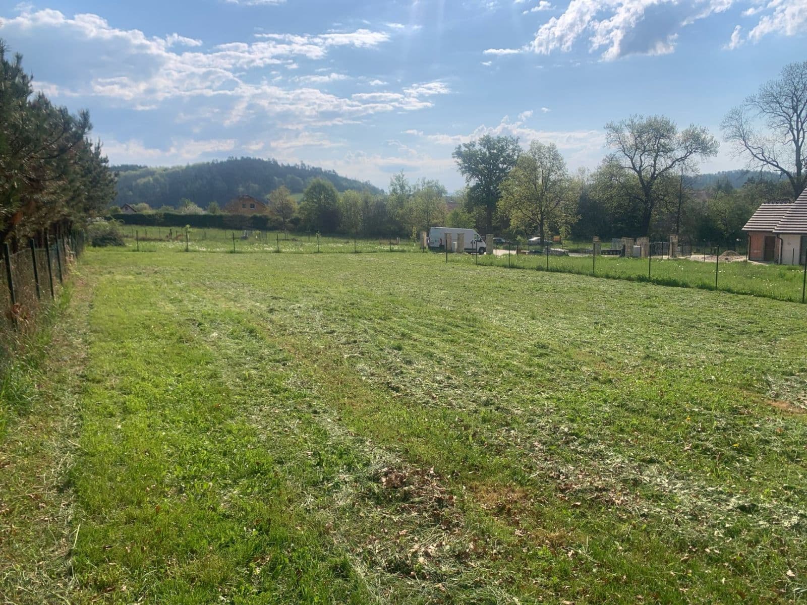 Predaj pozemku 1.132 m², Tisem, Středočeský kraj Predaj pozemku 1.132 m², Tisem, Středočeský kraj