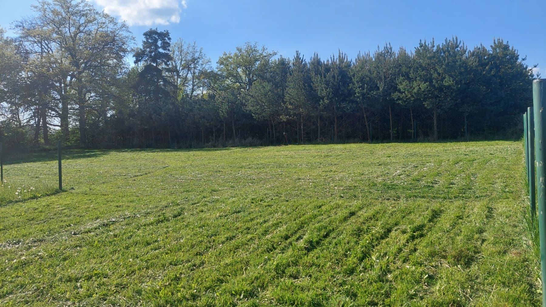 Predaj pozemku 1.132 m², Tisem, Středočeský kraj Predaj pozemku 1.132 m², Tisem, Středočeský kraj