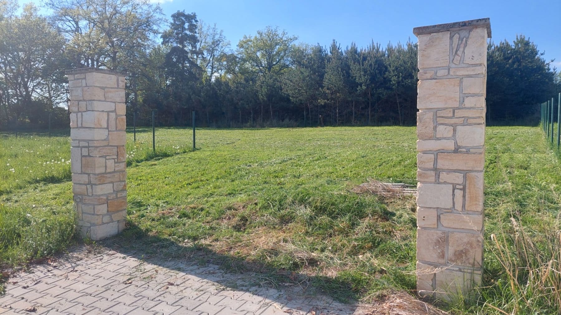 Predaj pozemku 1.132 m², Tisem, Středočeský kraj Predaj pozemku 1.132 m², Tisem, Středočeský kraj