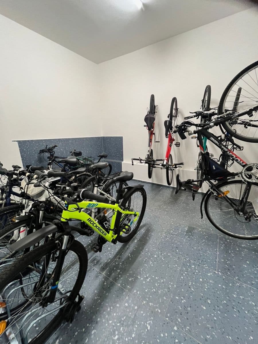 Prenájom bytu 1-izbový 23 m², Čenětická, Praha, Praha Prenájom bytu 1-izbový 23 m², Čenětická, Praha, Praha