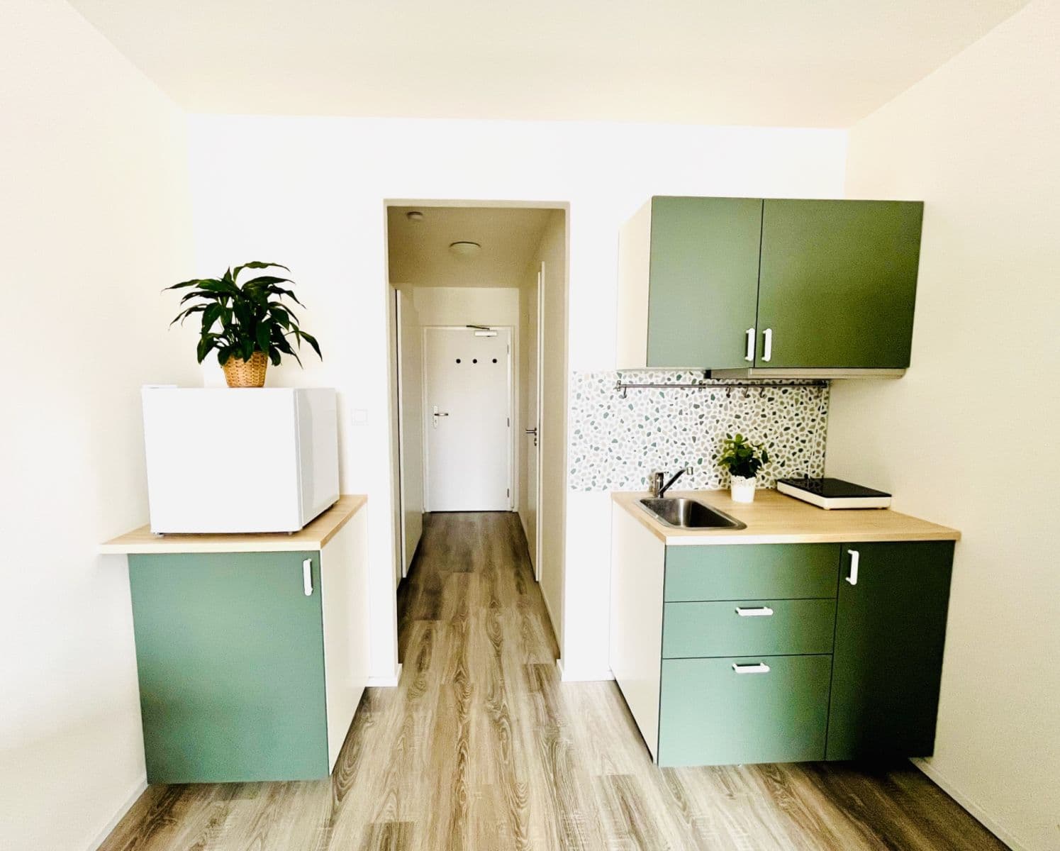 Prenájom bytu 1-izbový 23 m², Čenětická, Praha, Praha Prenájom bytu 1-izbový 23 m², Čenětická, Praha, Praha