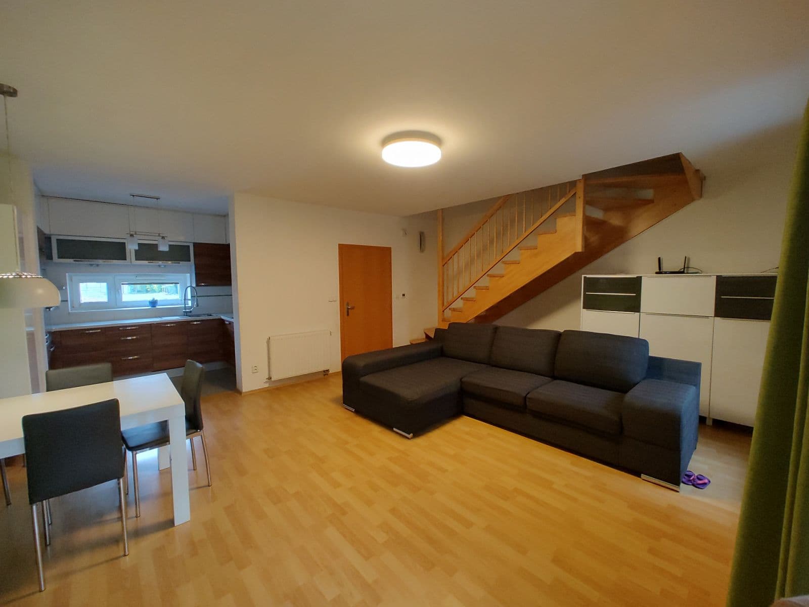 Predaj domu 109 m², pozemek 188 m², Zlatnická, Jenštejn, Středočeský kraj Predaj domu 109 m², pozemek 188 m², Zlatnická, Jenštejn, Středočeský kraj