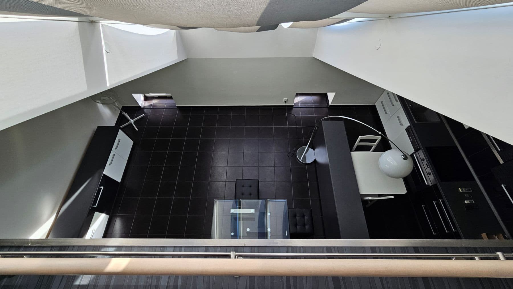 Prenájom bytu 2-izbový 82 m², Myslíkova, Praha, Praha Prenájom bytu 2-izbový 82 m², Myslíkova, Praha, Praha