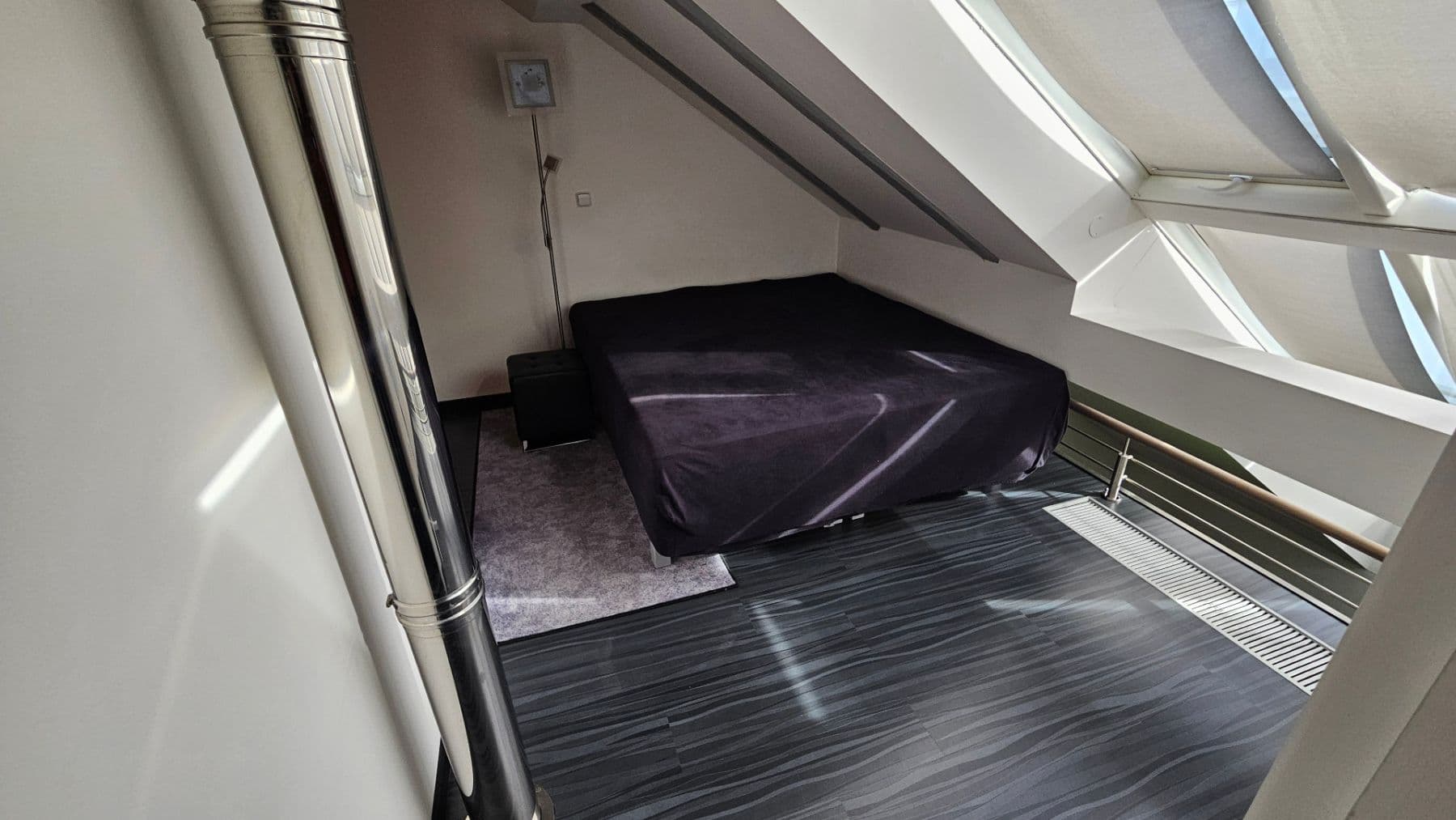 Prenájom bytu 2-izbový 82 m², Myslíkova, Praha, Praha Prenájom bytu 2-izbový 82 m², Myslíkova, Praha, Praha