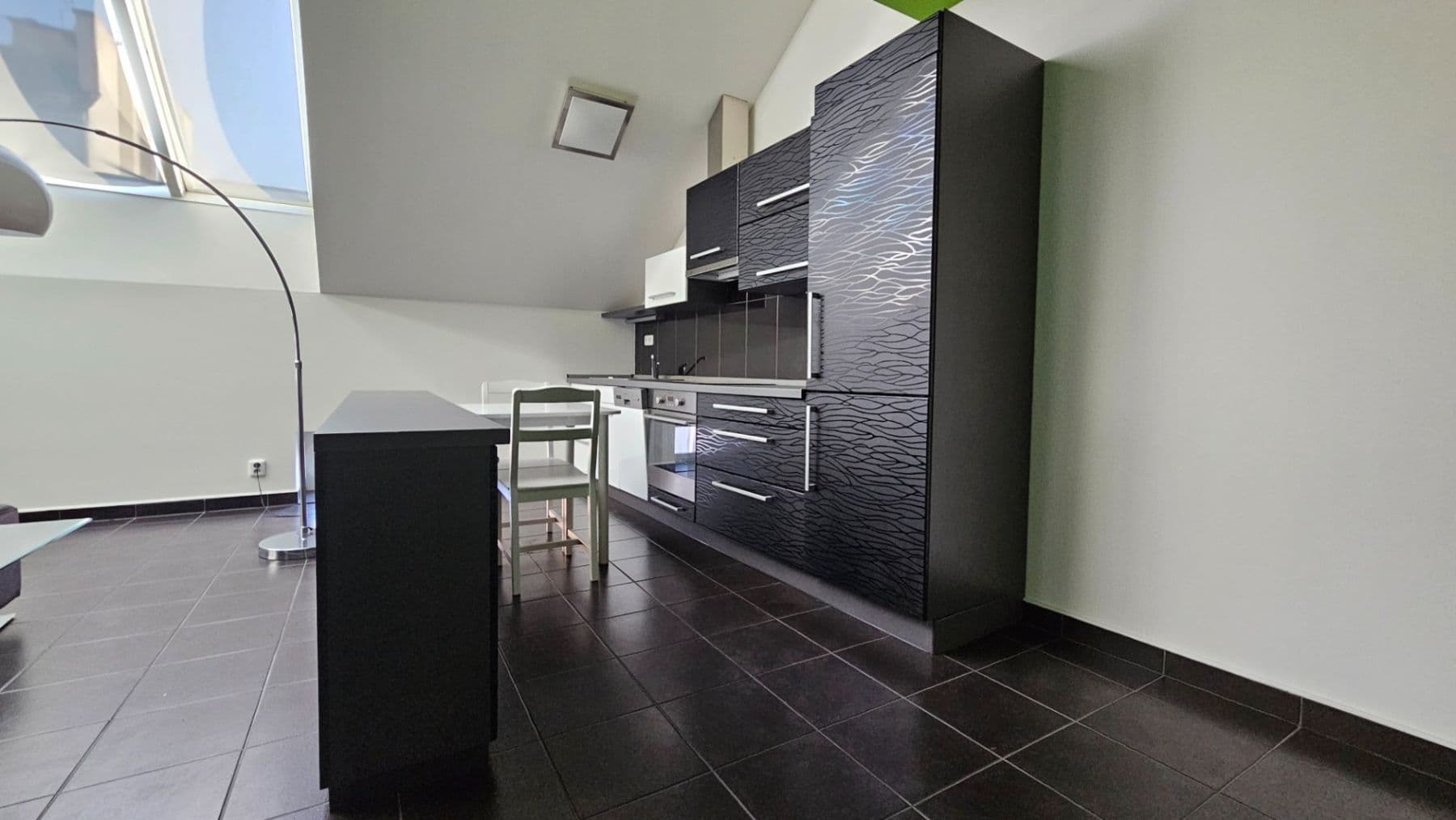 Prenájom bytu 2-izbový 82 m², Myslíkova, Praha, Praha Prenájom bytu 2-izbový 82 m², Myslíkova, Praha, Praha