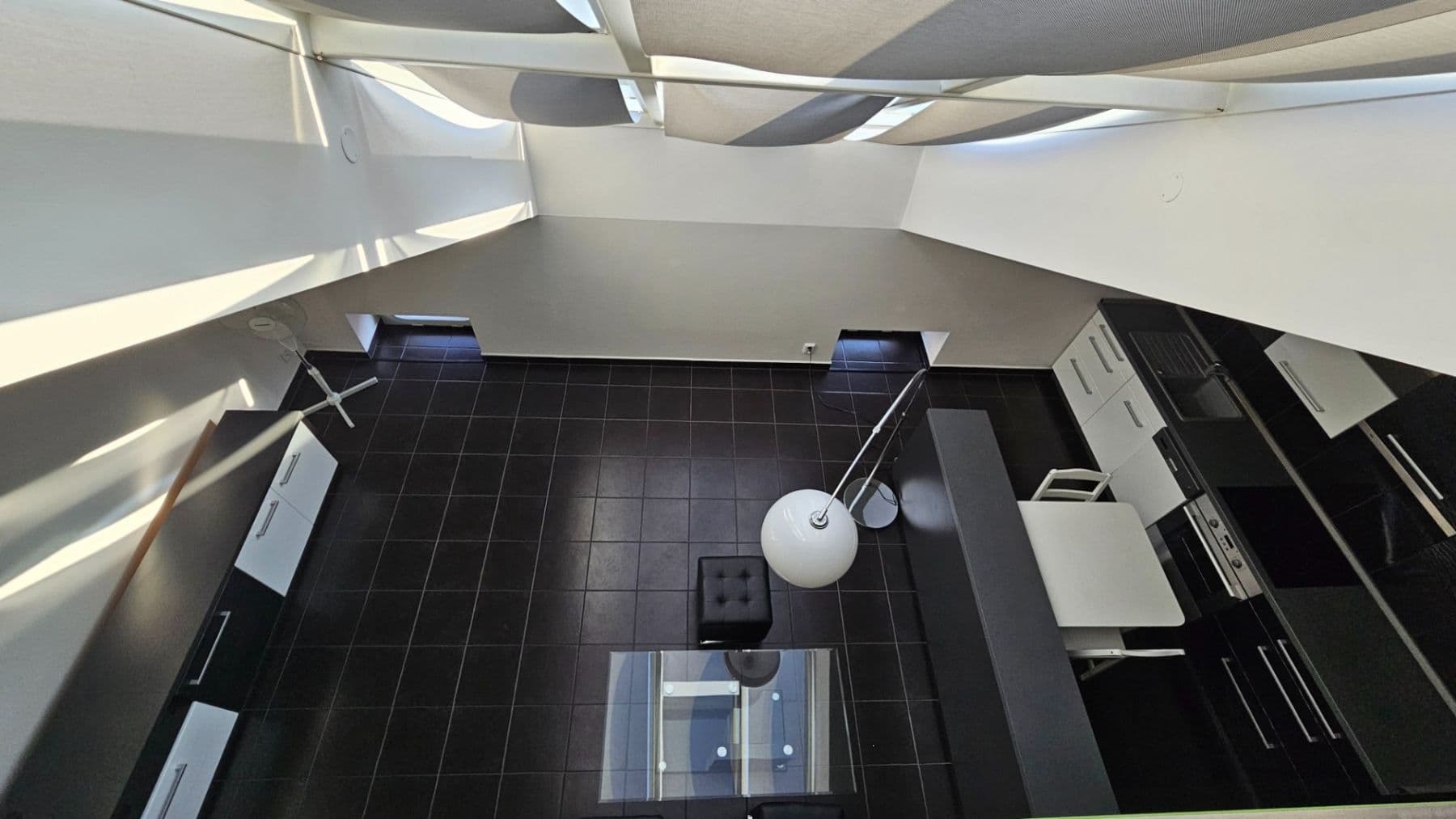 Prenájom bytu 2-izbový 82 m², Myslíkova, Praha, Praha Prenájom bytu 2-izbový 82 m², Myslíkova, Praha, Praha