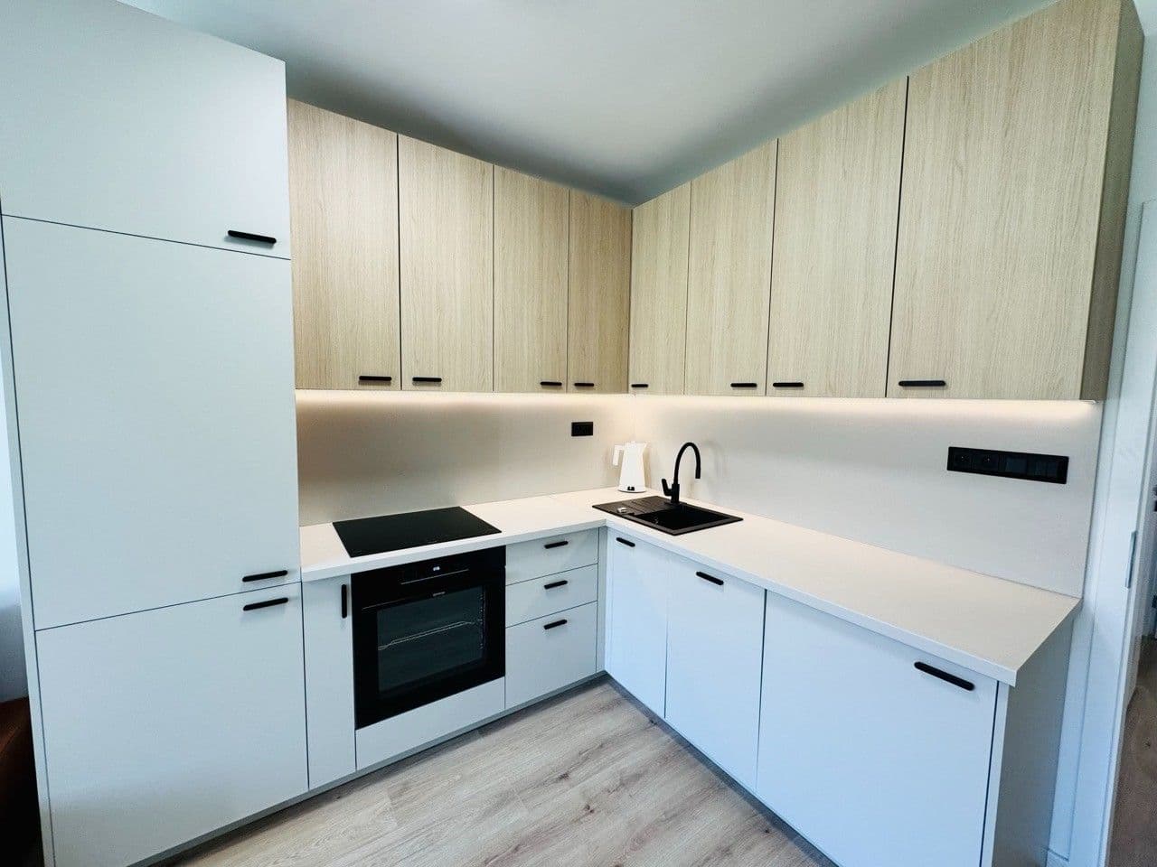 Predaj bytu 3-izbový 56 m², Björnsonova, Bratislava - mestská časť Staré Mesto, Bratislavský kraj Predaj bytu 3-izbový 56 m², Björnsonova, Bratislava - mestská časť Staré Mesto, Bratislavský kraj