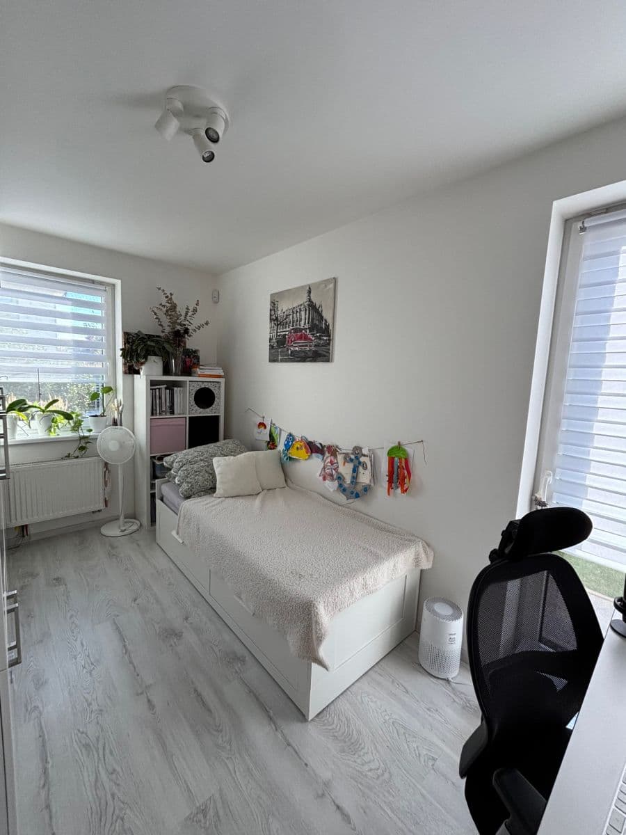 Predaj domu 137 m², pozemek 472 m², Modřínová, Zlonín, Středočeský kraj Predaj domu 137 m², pozemek 472 m², Modřínová, Zlonín, Středočeský kraj