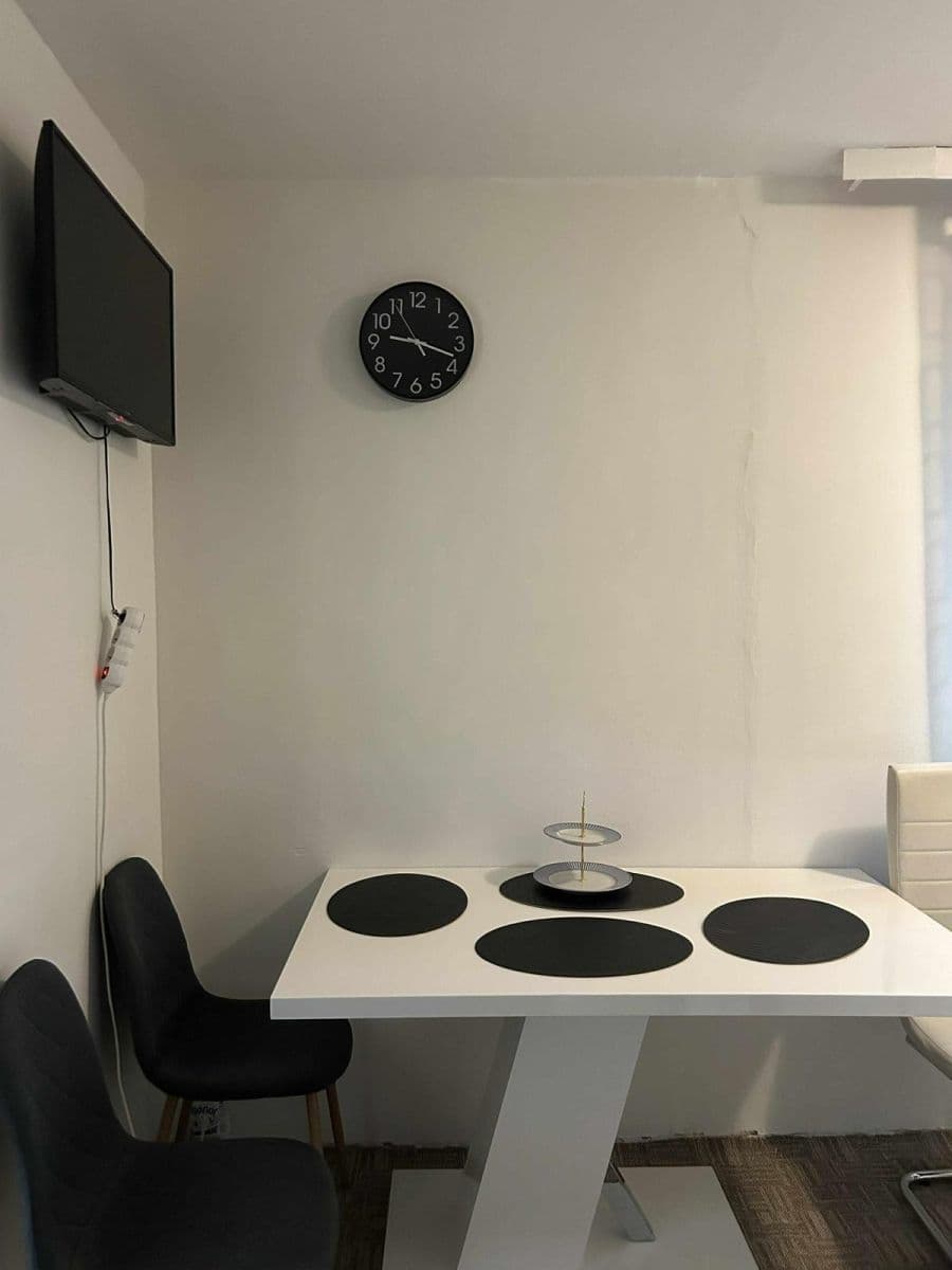 Predaj bytu 2-izbový 42 m², Laudova, Praha, Praha Predaj bytu 2-izbový 42 m², Laudova, Praha, Praha