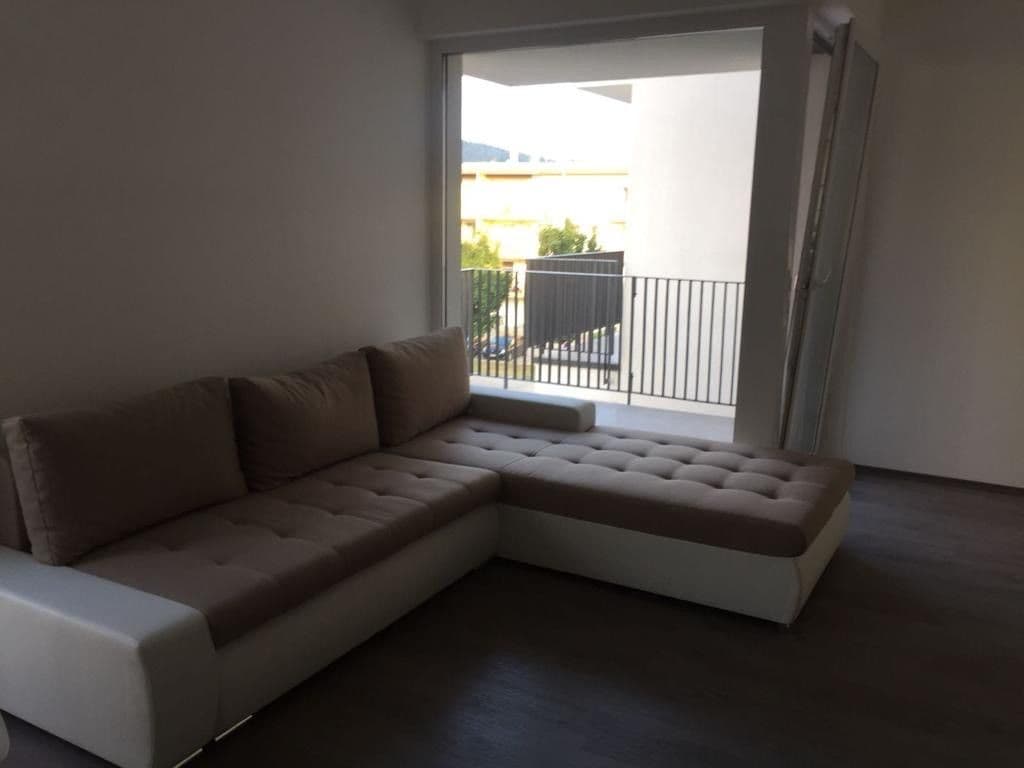 Prenájom bytu 1-izbový 45 m², Karpatská, Trenčín, Trenčiansky kraj Prenájom bytu 1-izbový 45 m², Karpatská, Trenčín, Trenčiansky kraj