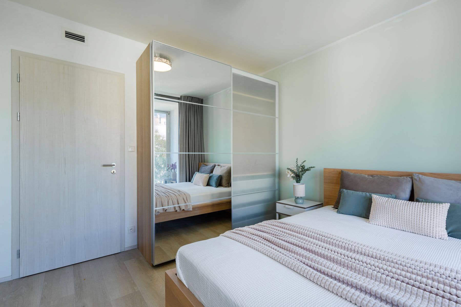 Predaj bytu 3-izbový 56 m², Hlaváčkova, Praha, Praha Predaj bytu 3-izbový 56 m², Hlaváčkova, Praha, Praha