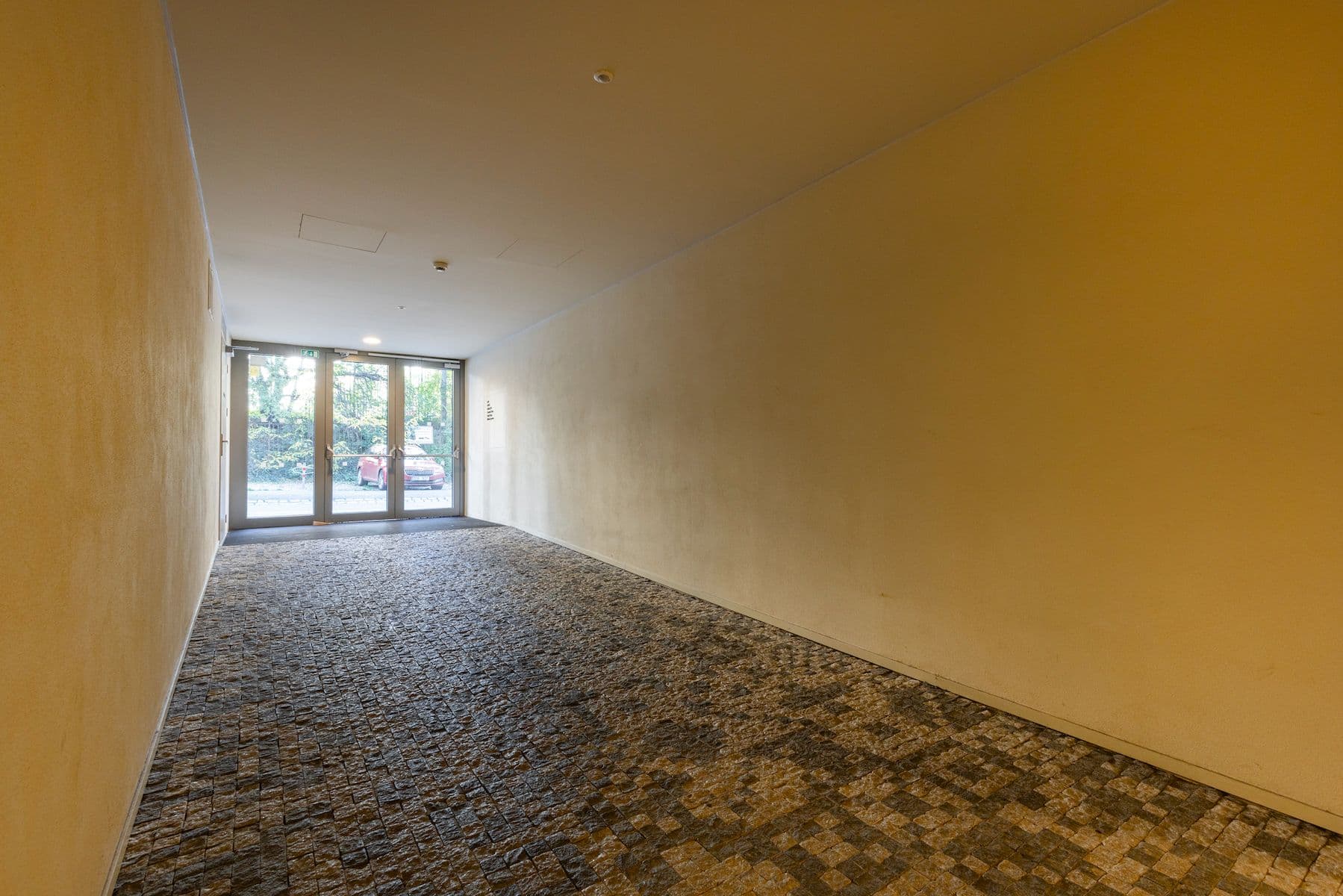 Predaj bytu 3-izbový 56 m², Hlaváčkova, Praha, Praha Predaj bytu 3-izbový 56 m², Hlaváčkova, Praha, Praha