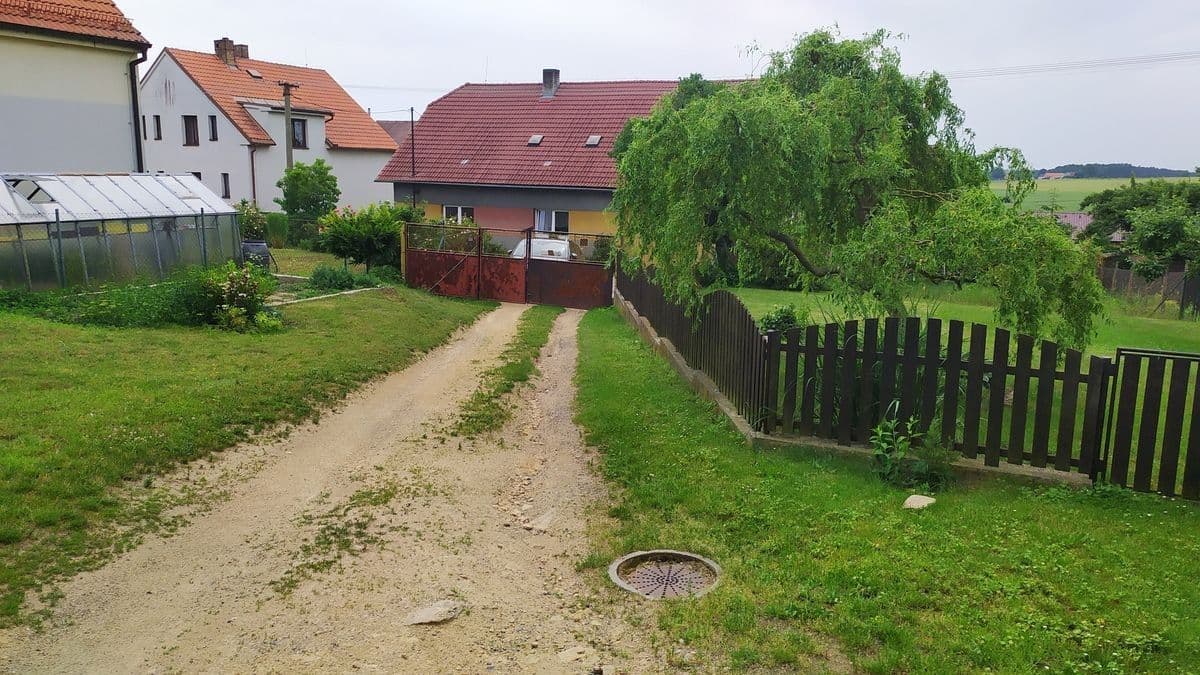 Predaj domu 225 m², pozemek 2.540 m², Branice, Jihočeský kraj Predaj domu 225 m², pozemek 2.540 m², Branice, Jihočeský kraj