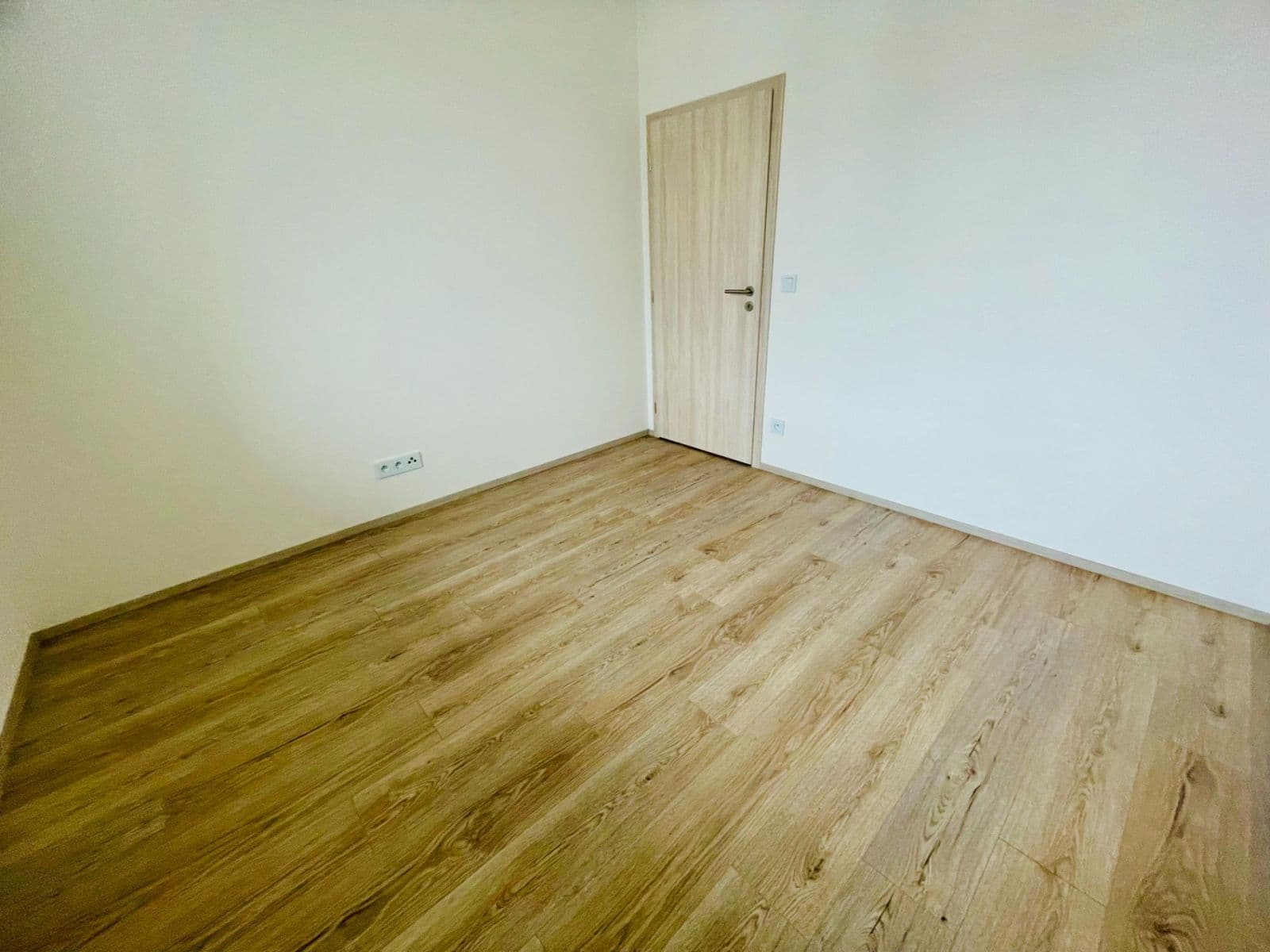 Prenájom bytu 2-izbový 42 m², Miloše Havla, Praha, Praha Prenájom bytu 2-izbový 42 m², Miloše Havla, Praha, Praha