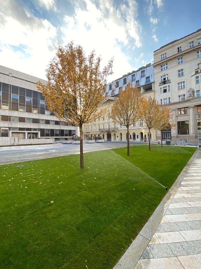 Prenájom bytu 2-izbový 80 m², Gorkého, Bratislava - mestská časť Staré Mesto, Bratislavský kraj Prenájom bytu 2-izbový 80 m², Gorkého, Bratislava - mestská časť Staré Mesto, Bratislavský kraj