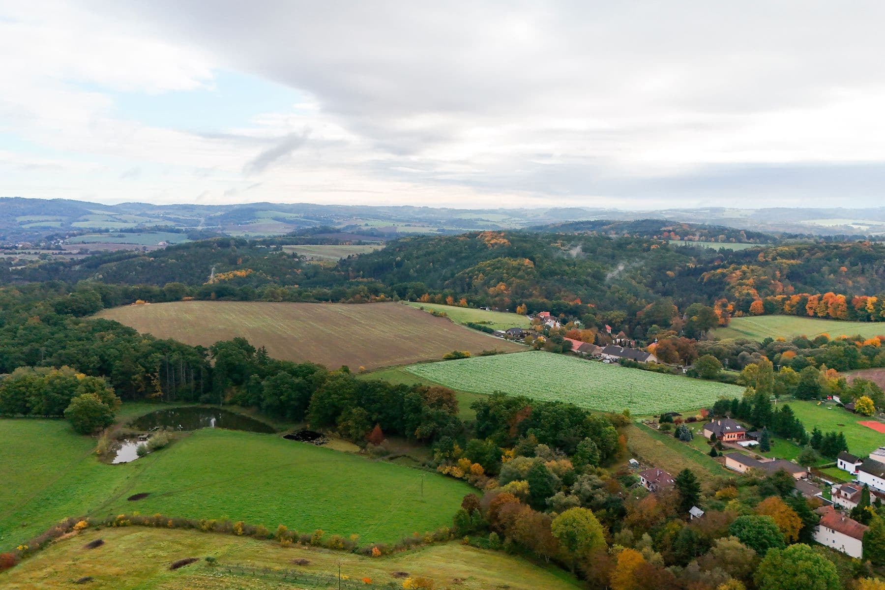Predaj domu 92 m², pozemek 1.453 m², Benešov, Středočeský kraj Predaj domu 92 m², pozemek 1.453 m², Benešov, Středočeský kraj