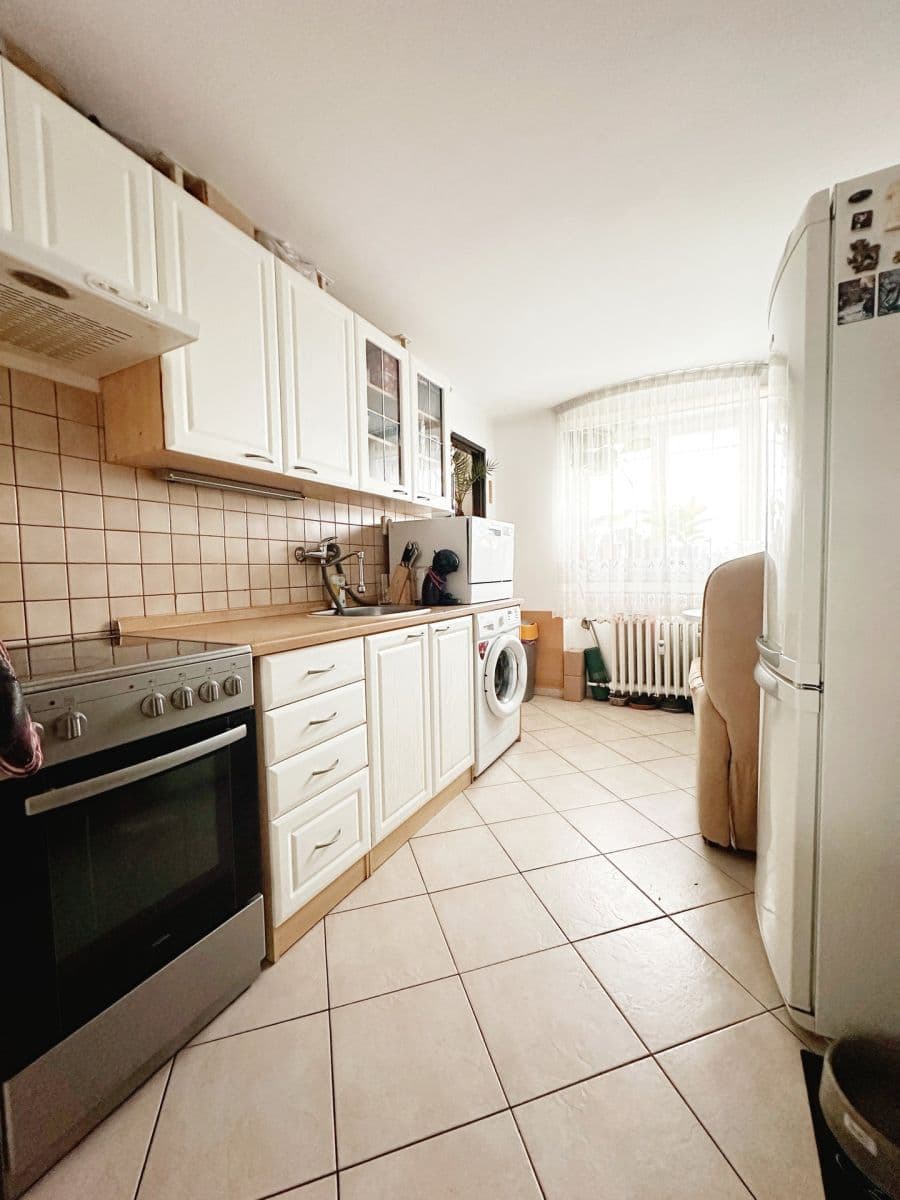 Prenájom bytu 1-izbový 52 m², náměstí 14. října, Praha, Praha Prenájom bytu 1-izbový 52 m², náměstí 14. října, Praha, Praha