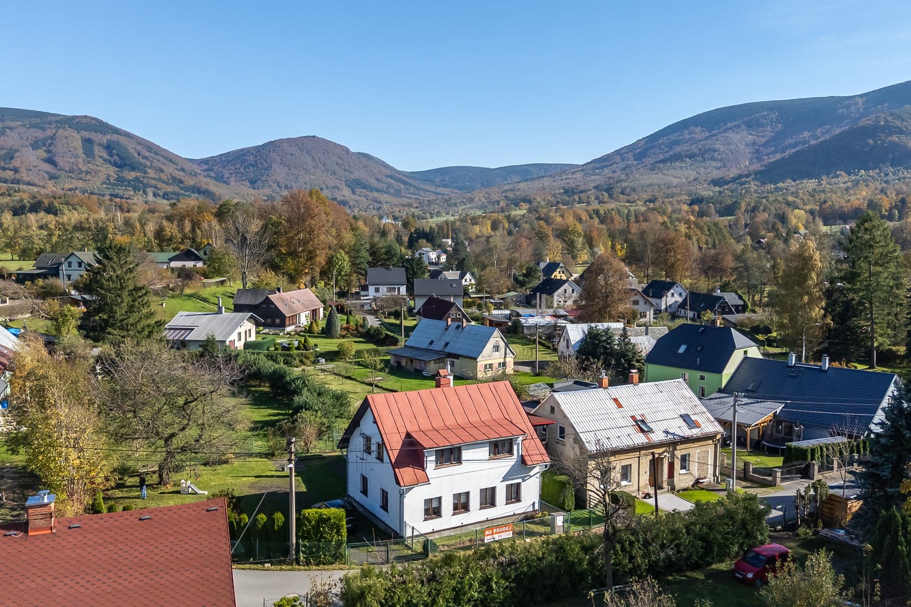 Predaj domu 220 m², pozemek 1.945 m², Hejnice, Liberecký kraj Predaj domu 220 m², pozemek 1.945 m², Hejnice, Liberecký kraj