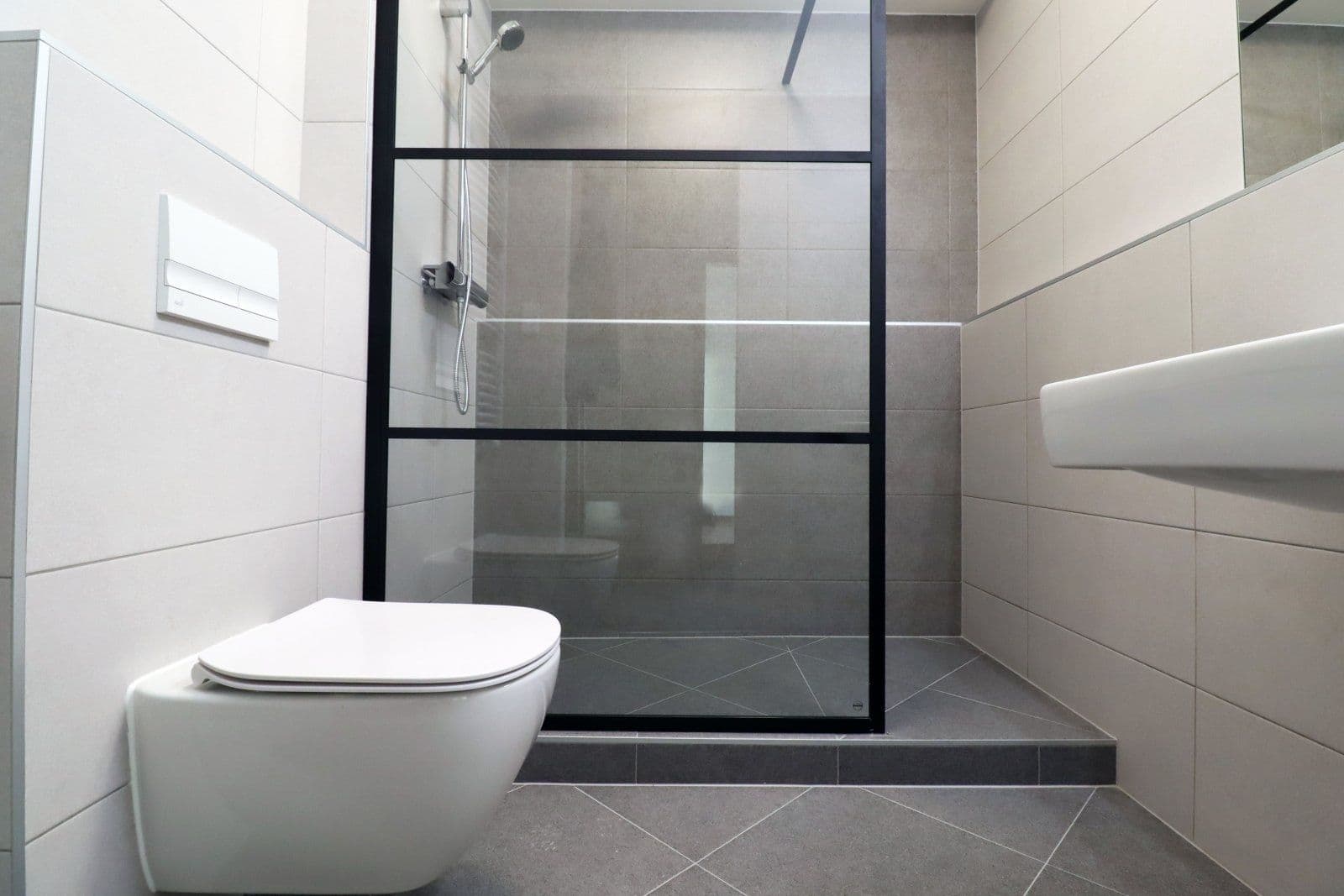 Prenájom bytu 2-izbový 48 m², náměstí Olgy Scheinpflugové, Praha, Praha Prenájom bytu 2-izbový 48 m², náměstí Olgy Scheinpflugové, Praha, Praha