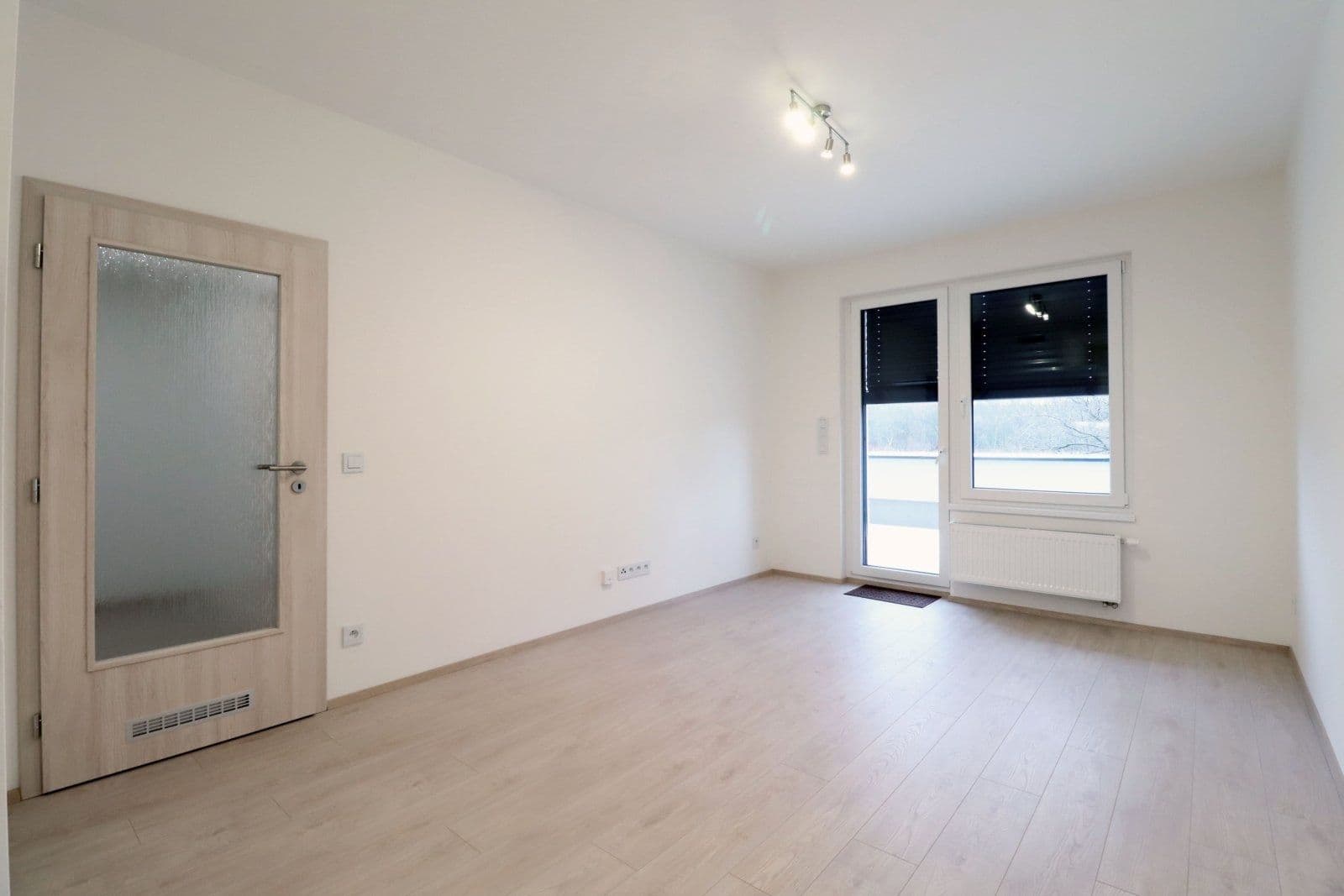 Prenájom bytu 2-izbový 42 m², Františka Diviše, Praha, Praha Prenájom bytu 2-izbový 42 m², Františka Diviše, Praha, Praha
