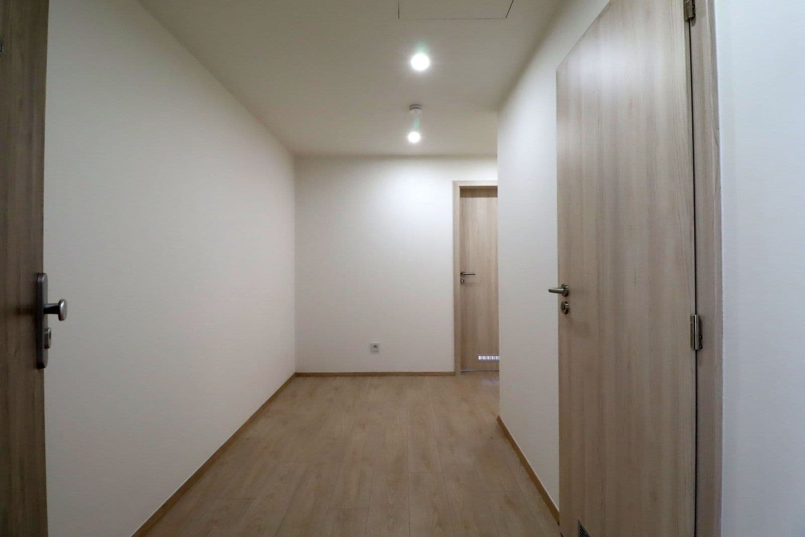 Prenájom bytu 2-izbový 42 m², Františka Diviše, Praha, Praha Prenájom bytu 2-izbový 42 m², Františka Diviše, Praha, Praha