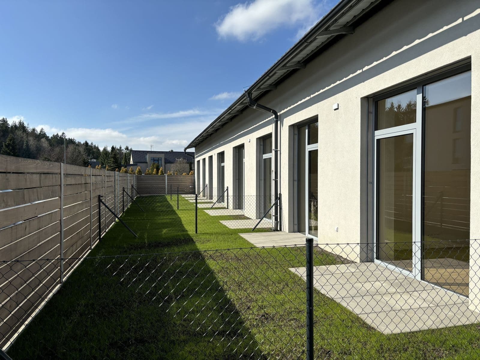 Prenájom bytu 1-izbový 35 m², Bohutín, Středočeský kraj Prenájom bytu 1-izbový 35 m², Bohutín, Středočeský kraj