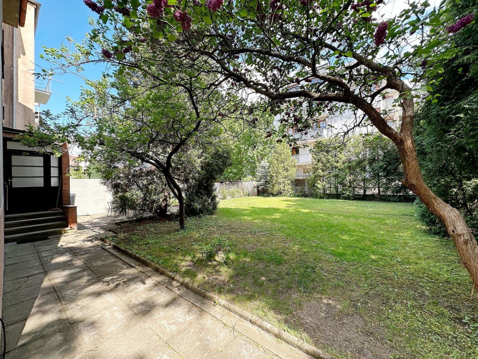 Prenájom bytu 4-izbový 85 m², Studentská, Poděbrady, Středočeský kraj Prenájom bytu 4-izbový 85 m², Studentská, Poděbrady, Středočeský kraj